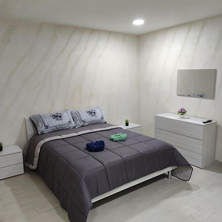 Apartament Al Civico 13 Foggia Zewnętrze zdjęcie
