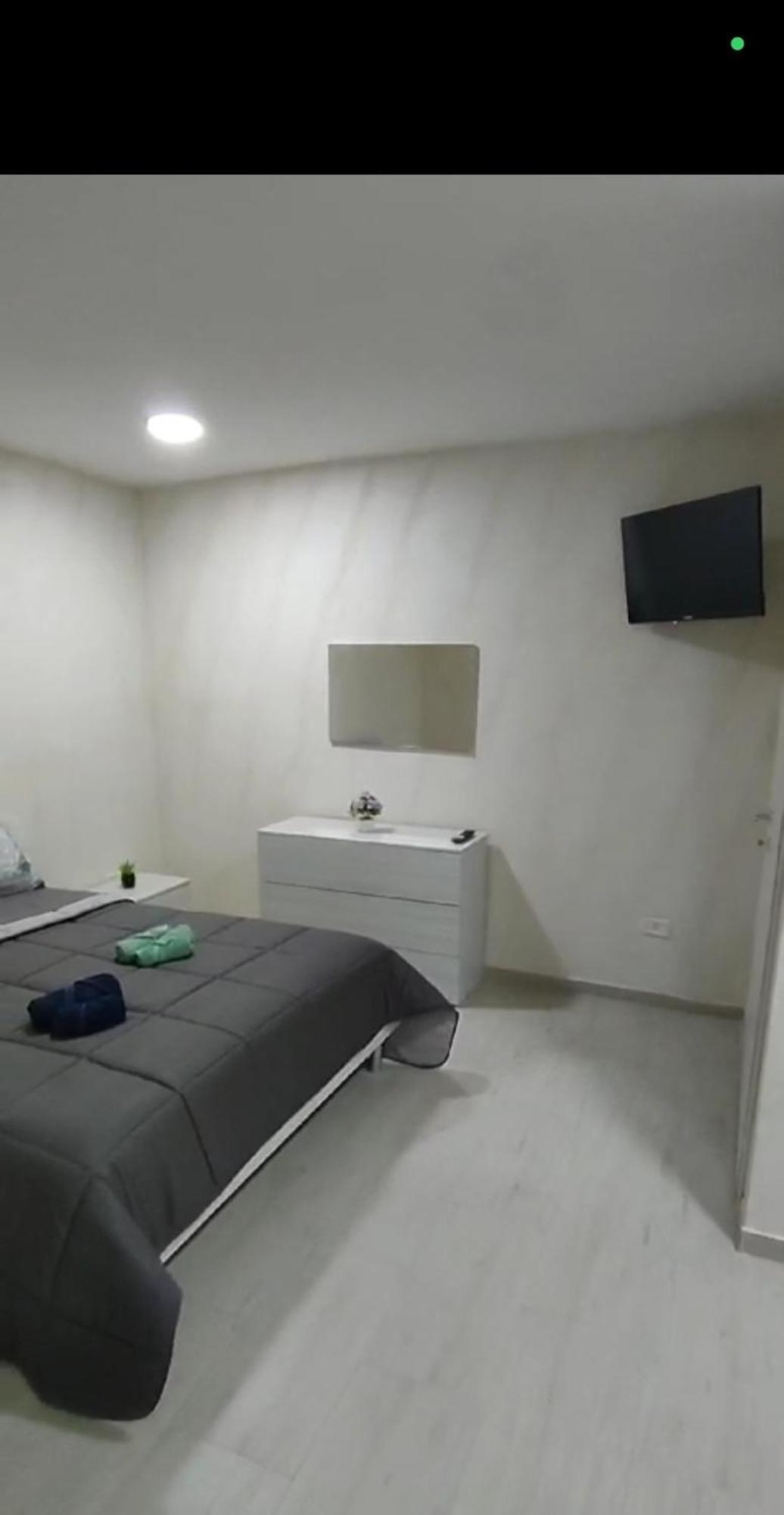 Apartament Al Civico 13 Foggia Zewnętrze zdjęcie